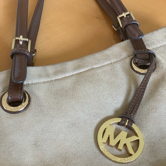 Tan Suede MK purse - Picture 4 of 6